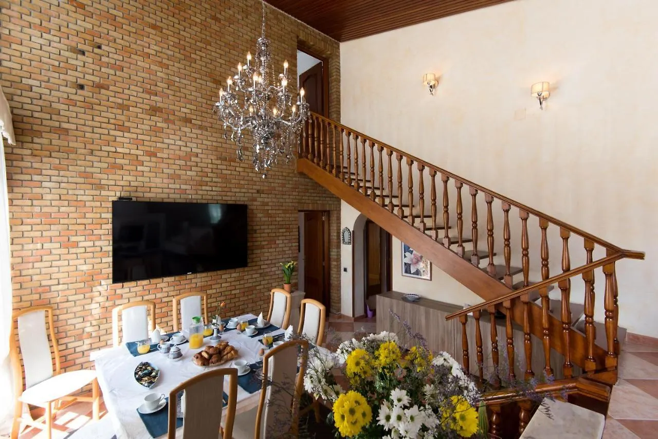 Villa Palm Beach Marina Benalmadena 3 Min Walking From The Sea